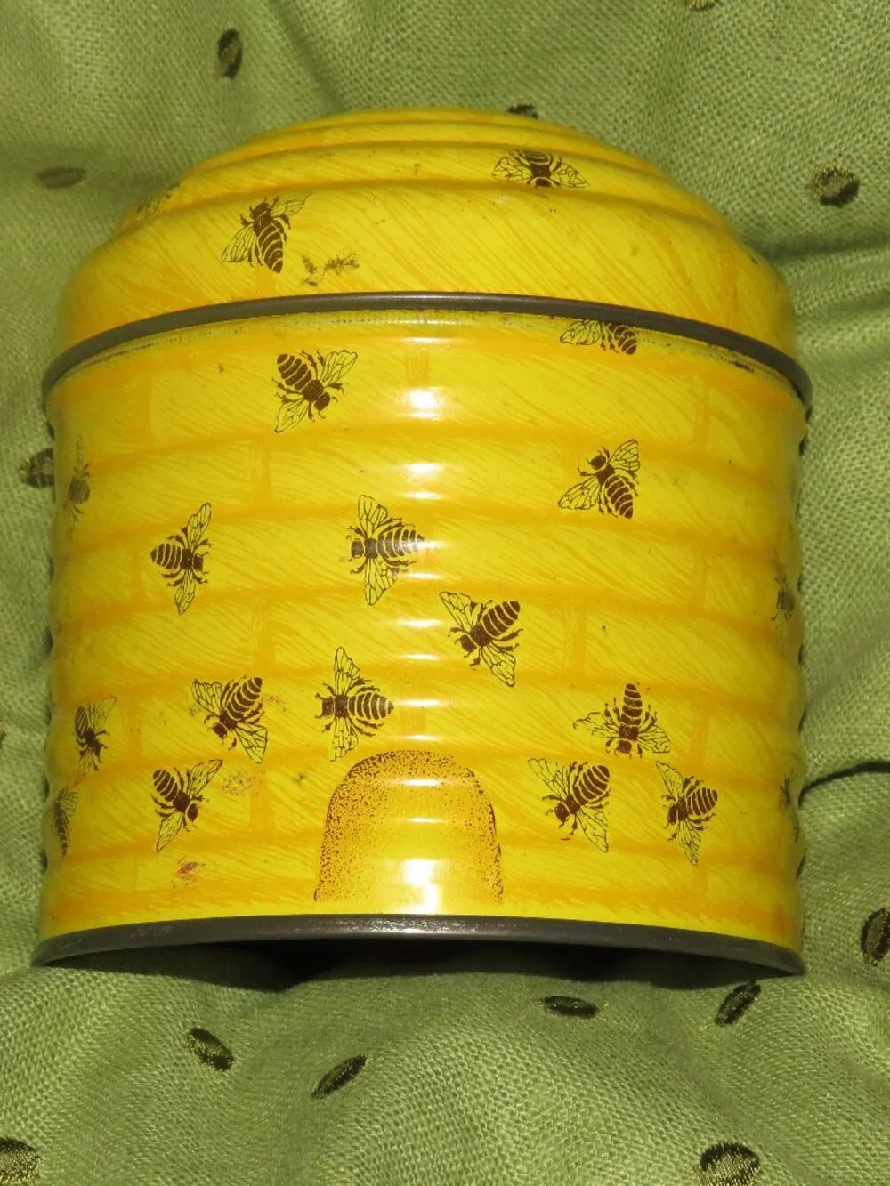 VTG Yellow Beehive Tin Canister Honey Bee Bumble Bee Cottagecore Home Decor